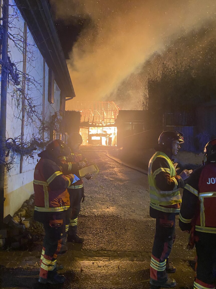 Einsatz 22.12.2023 Grossbrand in Gals