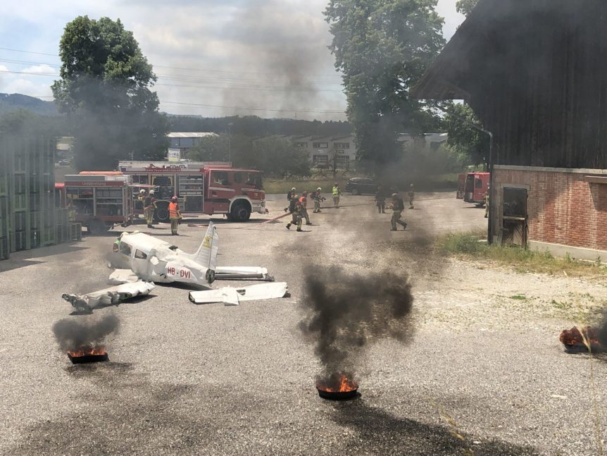 Einsatzübungen der Feuerwehr Ins vom 26.06.2021