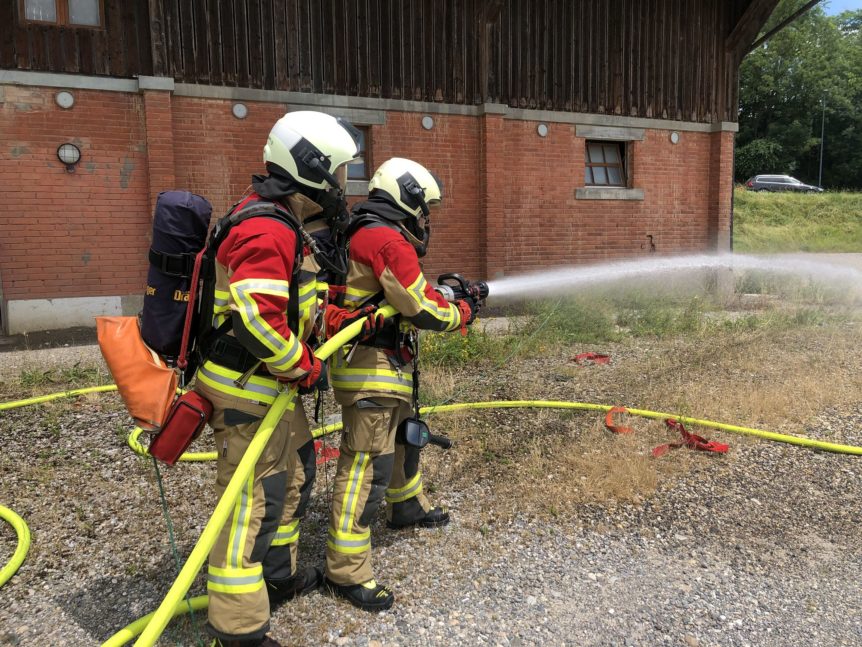 Einsatzübungen der Feuerwehr Ins vom 26.06.2021