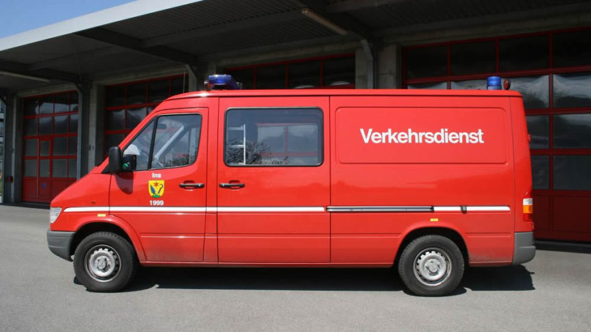 Verkehrsdienstfahrzeug